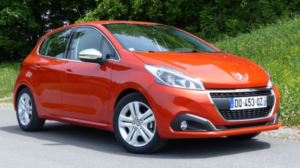 La Peugeot 208 est la voiture aui a été le plus vendue en France pour janvier 2016 avec 7 606 exemplaires