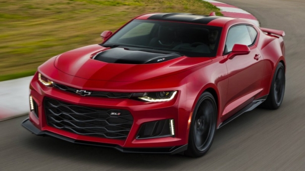 La nouvelle Chevrolet Camaro ZL1 2017, conçue pour être la meilleure partout: Plus légère, plus puissante, super aérodynamique et toujours aussi agressive !
