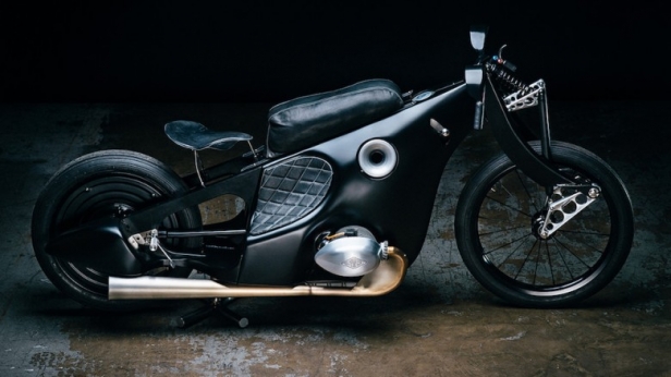La Landspeeder de 1928 sert d’inspiration à Revival Cycles, pour ce deux-roues d’exception, mêlant habilement touches rétro et modernité !