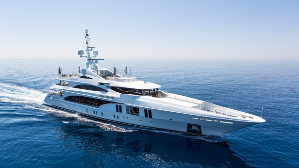 Benetti constructeur italien depuis 1873 propose un yacht de 55m superbe OCEAN PARADISE