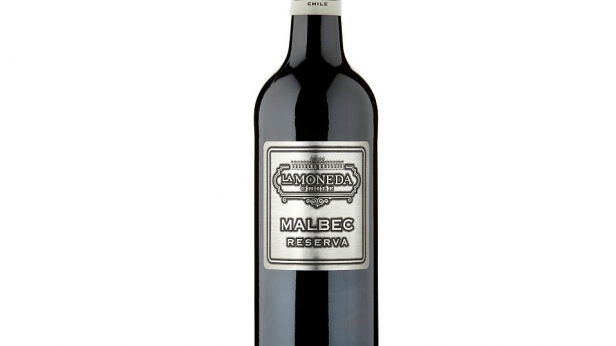 Le meilleur vin au monde serait chilien ! La Moneda Reserva Malbec 2015 a été consacré en 2016 meilleur vin du monde, dans la catégorie des moins de 19€ la bouteille...La cuvée est déjà en rupture de stock !