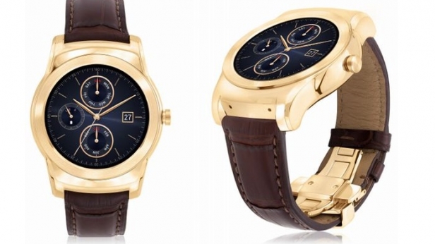 LG se lance dans la montre connectée de luxe ! Le cadran et le fermoir du bracelet en cuir de l'Urbane Watch sont en or 23 carats, à s'offrir pour 1200 $, en édition limitée