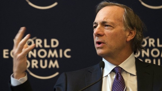 Le fondateur Ray Dalio de Bridgewater, hedge fund numéro 1 du monde avec $160mds, annonce qu'il est inquiet de la forme de la prochaine récession vu là où en sont les actifs et les capacités limitées désormais des banques centrales à agir