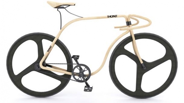 Le Thonet Bike est un vélo au design élégant qui allie à la fois les technologies du passé et du futur avec son cadre en bois de hêtre et l’utilisation de la fibre carbone HED H3 pour la conception des roues. Vendu en édition limitée à 53 000 €