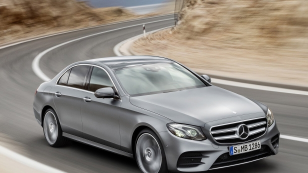 edes vient de dévoiler sa nouvelle Mercedes Classe E, une berline familiale dotée de la conduite autonome, totalement bluffante !