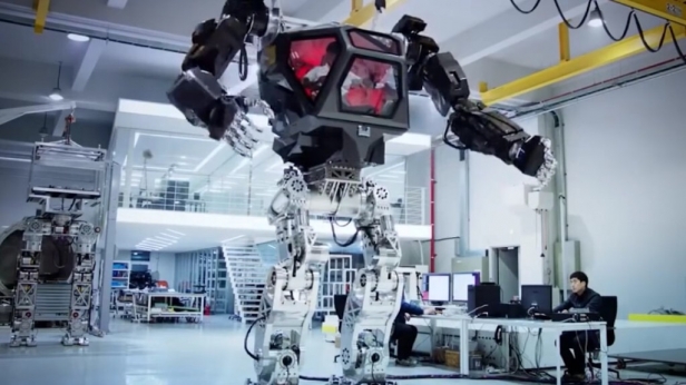Les Coréens du Sud ont construit un robot à la Matrix 3