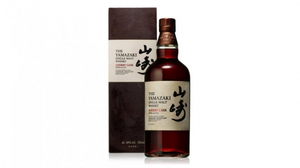 Le Yamazaki Sherry Cask 2016 s’affirme comme l’un des meilleurs whiskies du monde - Produit à 5 000 bouteilles, il a été lancé à 290 euros et se déniche actuellement aux alentours de 1 000 euros sur la toile…