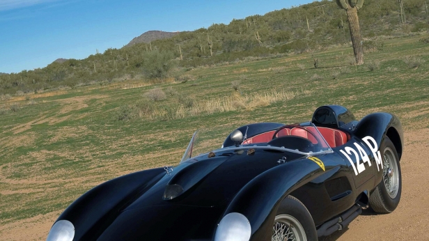 Ferrari Testa Rossa 250 modèle 1957 - 21 modèles rescencés - prix de vente ? 12,2 millions USD en 2009... l'une des voitures de collection les plus prisées au monde