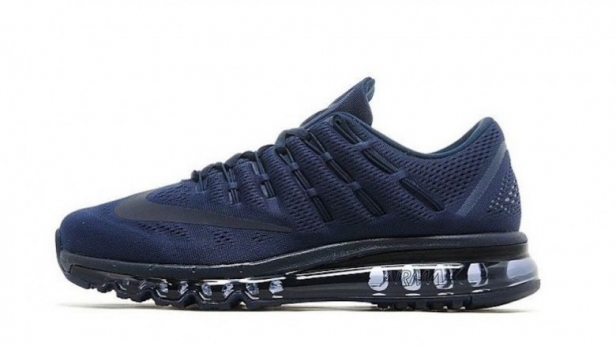 La Nike Air Max 2016 « Obsidian », une sneaker qui se différencie de par sa bulle d’air visible dans son intégralité. Disponible à partir de 190 €
