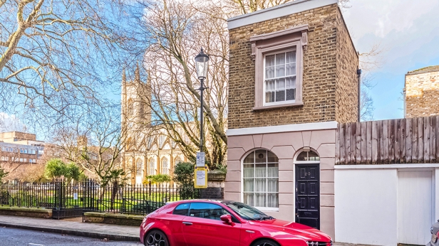 Même l'une des maisons les plus petites à Londres coûtent les yeux de la tête