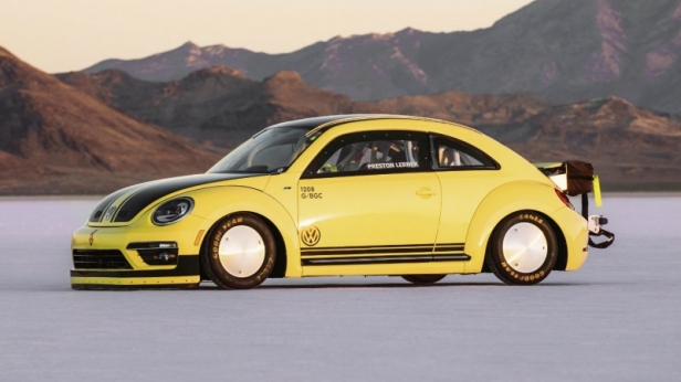 Une Coccinelle LSR de 550 chevaux a établi le nouveau record de vitesse de ce modèle mythique sur lac salé: 328,195 km/h !
