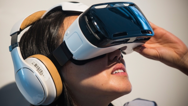 Tendance : selon, une étude récente, les casques de réalité virtuelle devraient rapporter 895 millions $ en 2016