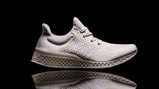 Adidas présente son projet futuriste: la Futurecraft 3D, une basket imprimée en 3D d’après le pied de son porteur