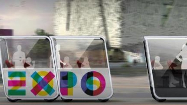 Next, une start up californienne révolutionne la voiture sans conducteur ! Elle envisage des petites boîtes modulaires sur roues qui s’arriment les unes aux autres au gré d’itinéraires partagés, un peu comme des wagons de train