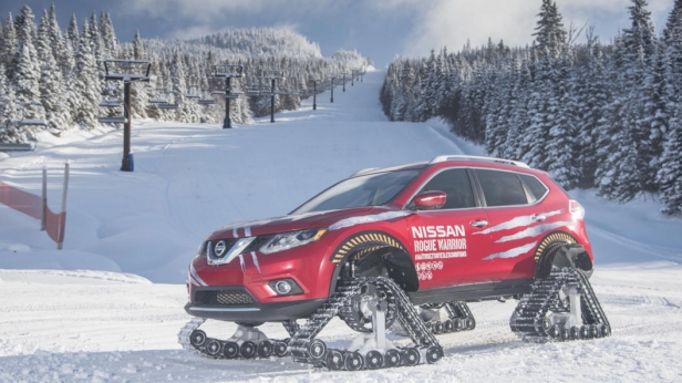 En cette période hivernale, Nissan dévoile son étonnant concept de SUV, la Nissan Rogue Warrior, dont les roues sont remplacées par d'imposantes chenilles !