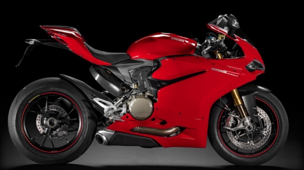 La Ducati Panigale 1299, derniere née de la firme italienne, plus puissante, plus légère et plus bestiale ! A partir de 20 990 €