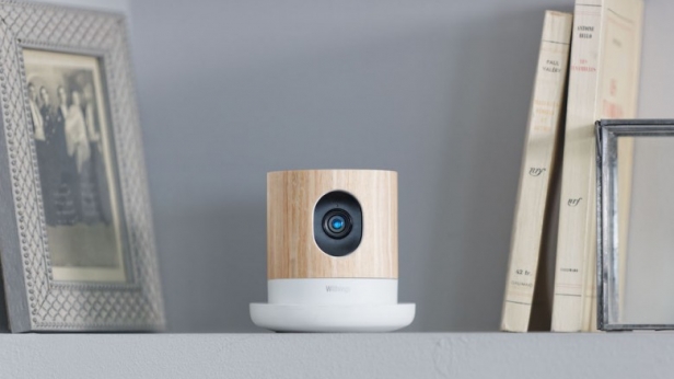 Aux papas modernes férus de technologie, Withings lance un babyphone ultra sophistiqué et design, au prix de 199,95 euros.