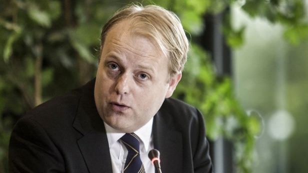 Procureur Jacobsen : Plus gros scandale danois fiscal avec un détournement des multinationales de 940M$ à l'aide de fausses holdings pour se faire rembourser la taxation des dividendes dans le cadre des conventions fiscales anti double imposition !