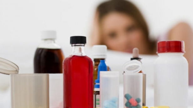Les soins sont à portée de clic avec la plateforme MeSoigner, avec 51 officines et plus de 60 000 produits répertoriés ; il est également aisé pour les internautes de dialoguer avec leur pharmacien via un chat en toute sécurité